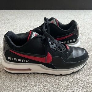 Nike Airmax Sneakers